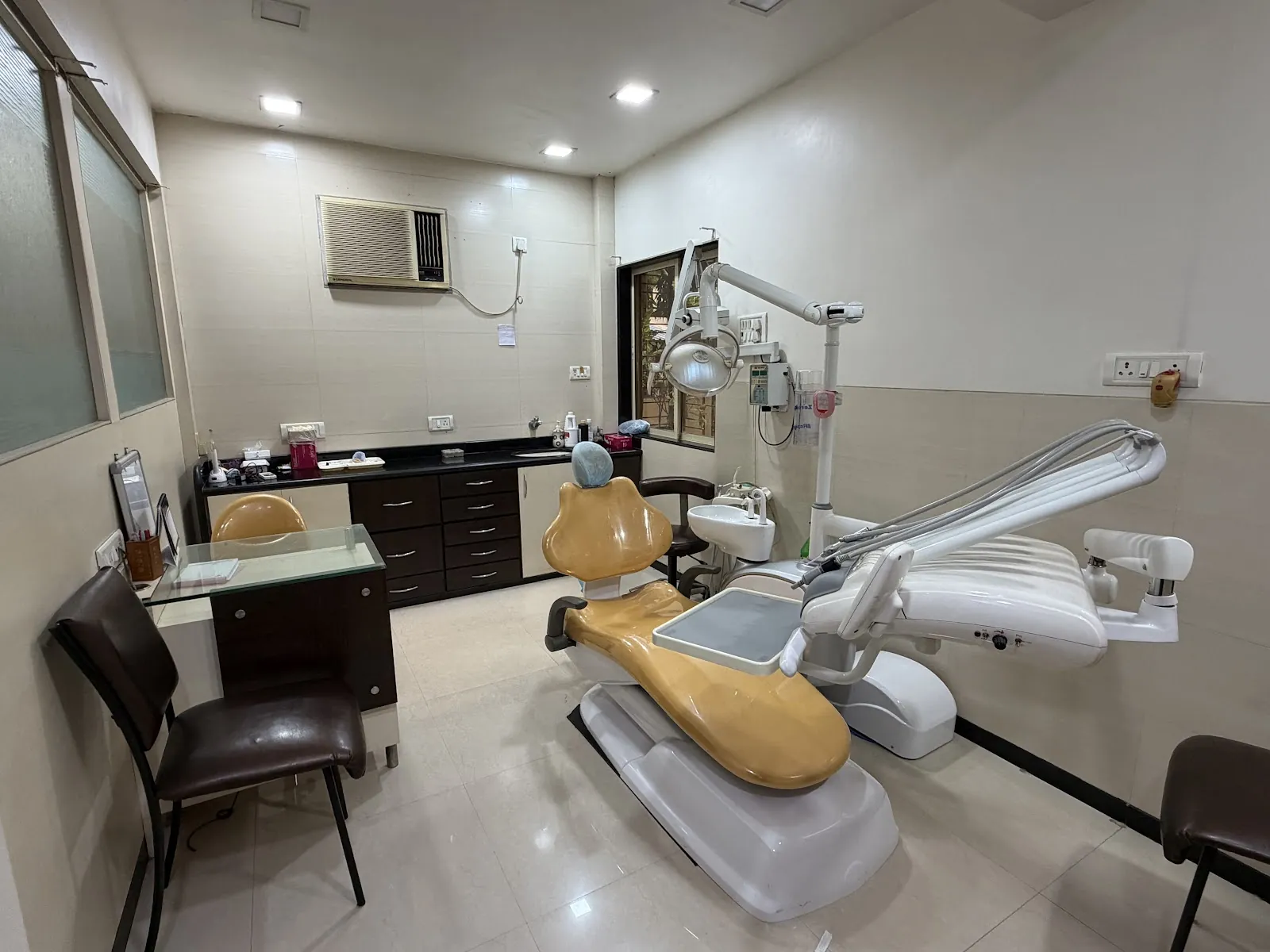 Inside Dr. Varma's Dental Care, Kandivali, modern dental treatment room